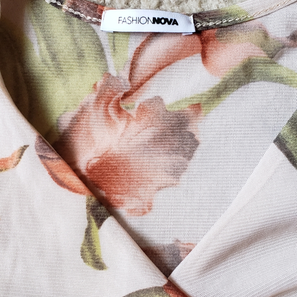 Women blouse